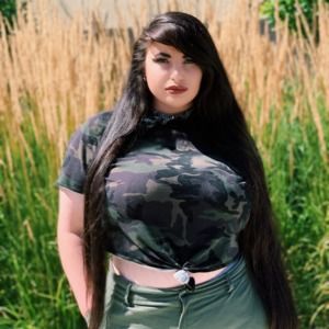 Meet your Posher, Mackenzie